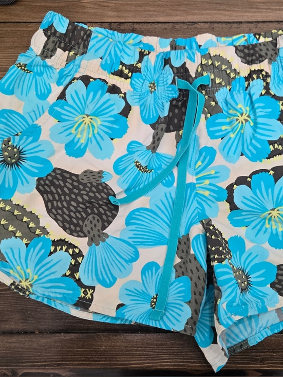 The North Face Pants - Womens The North Face Vibrant Blue Floral Athletic Shorts Size Small